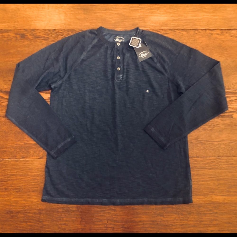 NWT G.H. Bass Long-Sleeve Henley